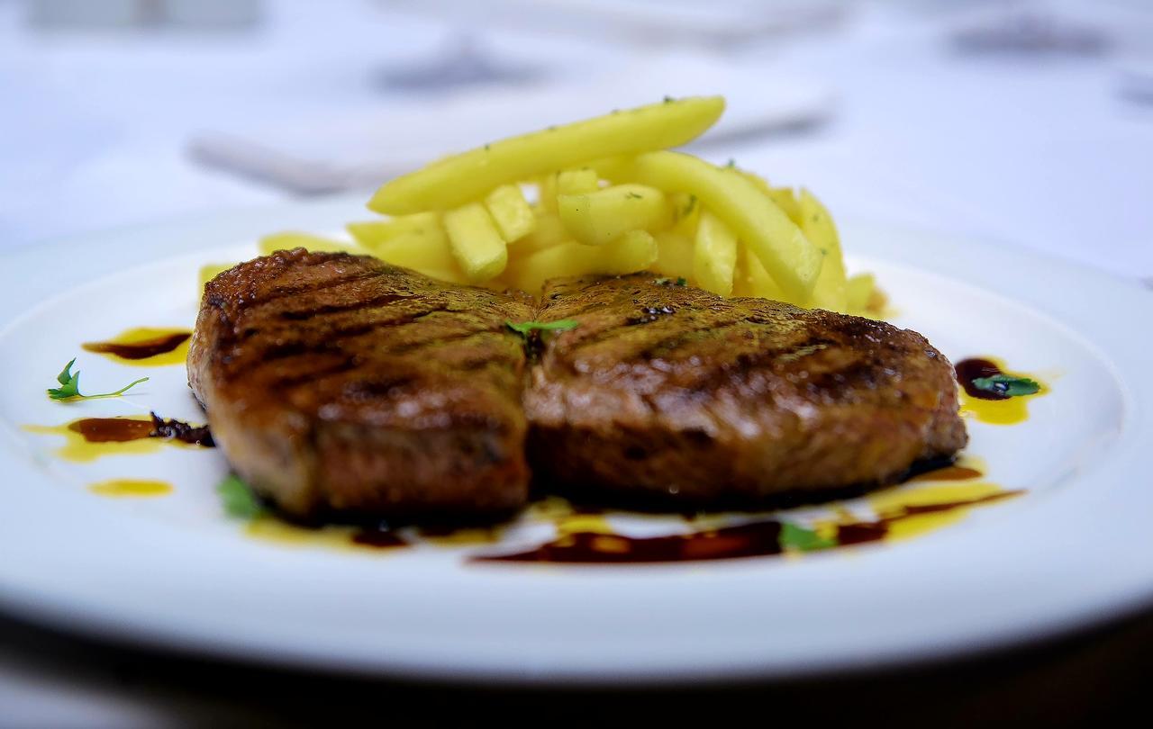 Bougainvilla Boutique Hotel & Restaurant Lubumbashi Exteriör bild